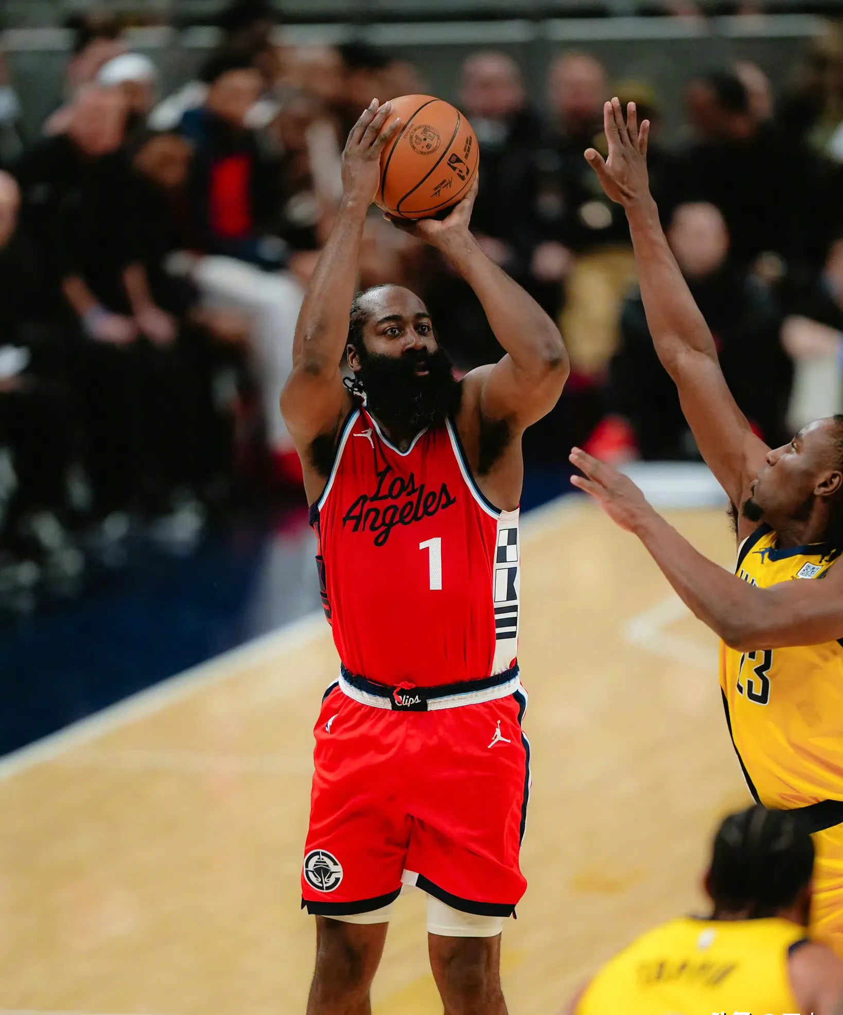 如意体育 :哈登绝杀时刻，格林点燃赛场，老鹰迎来胜利！